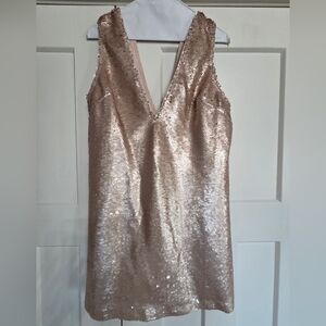 Forever 21 Black and Cream Size Tag